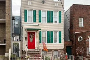 125 Poplar St, Jersey City, NJ 07307 - Photo 2