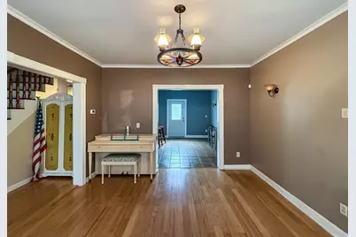 125 Poplar St, Jersey City, NJ 07307 - Photo 8