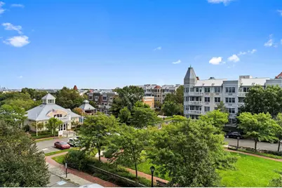 30 Freedom Way #407, Jersey City, NJ 07305 - Photo 4