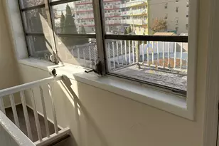 547 Avenue A, Bayonne, NJ 07002 - Photo 8