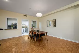 207 Shearwater Ct W, Jersey City, NJ 07305 - Photo 4