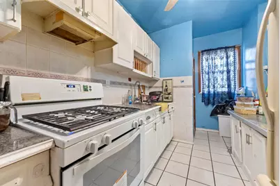 220 Armstrong Ave, Jersey City, NJ 07305 - Photo 4