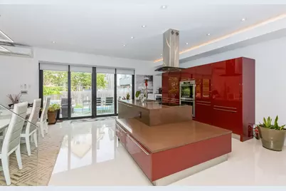 96 Columbia Terrace #1, Weehawken, NJ 07086 - Photo 6