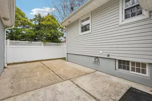 55 Metuchen Ave, Woodbridge Township, NJ 07095 - Photo 30