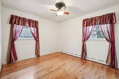 55 Metuchen Ave, Woodbridge Township, NJ 07095 - Photo 10