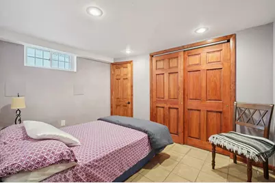 55 Metuchen Ave, Woodbridge Township, NJ 07095 - Photo 22