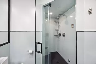 296 Grand St, Jersey City, NJ 07302 - Photo 8