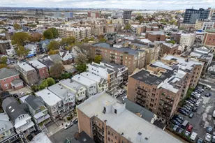 77 Van Reypen St, Jersey City, NJ 07306 - Photo 22