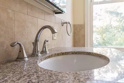 441 Mallory Ave, Jersey City, NJ 07306 - Photo 14