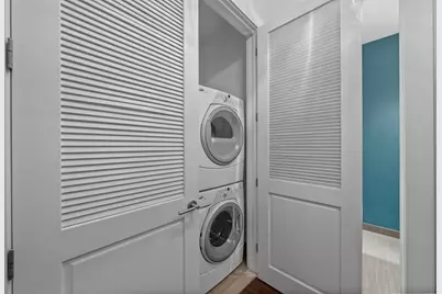 650 Montgomery St #402, Jersey City, NJ 07306 - Photo 8