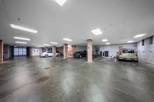 650 Montgomery St, Jersey City, NJ 07306 - Photo 32