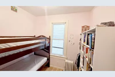 164 Bayview Ave, Jersey City, NJ 07305 - Photo 12