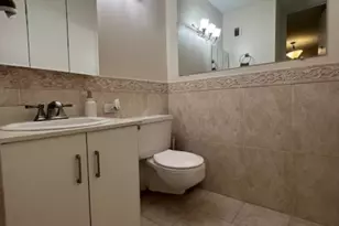 7004 Blvd E, Guttenberg, NJ 07093 - Photo 4