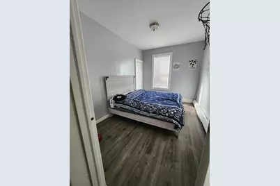 35 Orient Ave, Jersey City, NJ 07305 - Photo 4