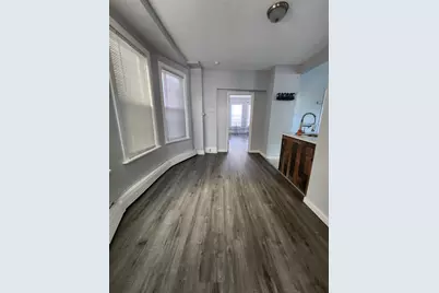 35 Orient Ave, Jersey City, NJ 07305 - Photo 2