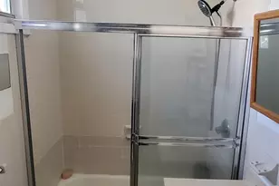 520 42nd St, Union City, NJ 07087 - Photo 16