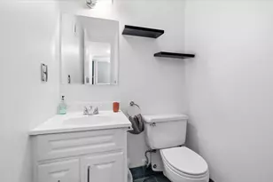 7000 Blvd E, Guttenberg, NJ 07093 - Photo 16