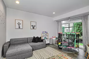 454 Albany Ct, West New York, NJ 07093 - Photo 18