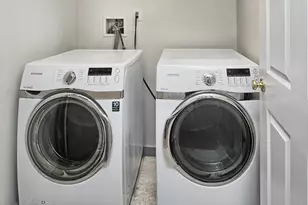 454 Albany Ct, West New York, NJ 07093 - Photo 20