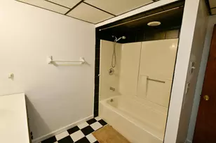 108 W 42nd St, Bayonne, NJ 07002 - Photo 16