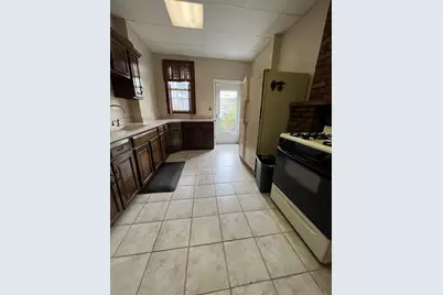 19 Glenwood Ave, Jersey City, NJ 07306 - Photo 10