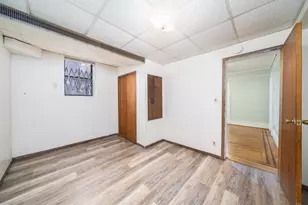 179 Manhattan Ave, Jersey City, NJ 07307 - Photo 12