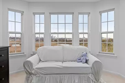 27 Creekside Court, Secaucus, NJ 07094 - Photo 24