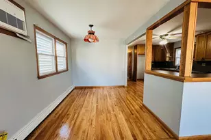 126 W 25th St, Bayonne, NJ 07002 - Photo 4