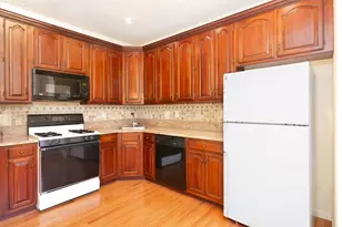 112 Cottonwood St, Jersey City, NJ 07305 - Photo 6