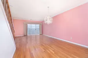 112 Cottonwood St, Jersey City, NJ 07305 - Photo 2