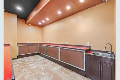 7514 Tonnelle Ave, North Bergen, NJ 07047 - Photo 10