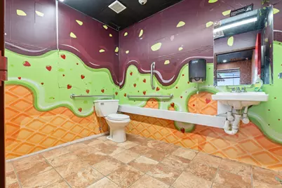 7514 Tonnelle Ave, North Bergen, NJ 07047 - Photo 6