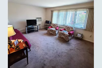 421 73rd St, North Bergen, NJ 07047 - Photo 2