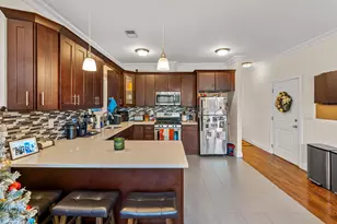 193 Halladay St, Jersey City, NJ 07304 - Photo 32