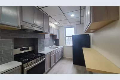 242 Bowers St #3, Jersey City, NJ 07307 - Photo 10