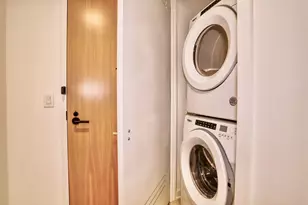 151 Bay St, Jersey City, NJ 07302 - Photo 16