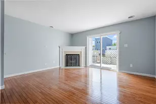 327 10th St, Jersey City, NJ 07302 - Photo 2