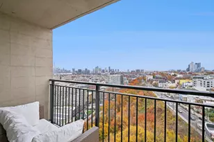 100 Manhattan Ave, Union City, NJ 07087 - Photo 16