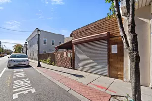 400 41st St, Union City, NJ 07087 - Photo 6