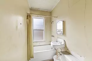 400 41st St, Union City, NJ 07087 - Photo 32