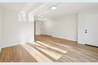 43 Edwards Ct, Bayonne, NJ 07002 - Photo 2