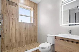 133 Clifton Pl, Jersey City, NJ 07304 - Photo 10