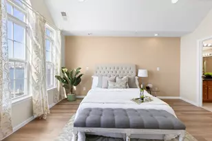 22 Marina Dr, Bayonne, NJ 07002 - Photo 22