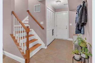 22 Marina Dr, Bayonne, NJ 07002 - Photo 8