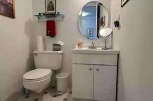 7002 Blvd E, Guttenberg, NJ 07093 - Photo 4