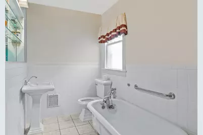 17 East 39th St, Bayonne, NJ 07002 - Photo 22