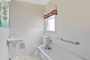 17 E 39th St, Bayonne, NJ 07002 - Photo 22