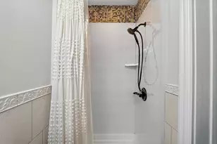 48A E 40th St, Bayonne, NJ 07002 - Photo 12