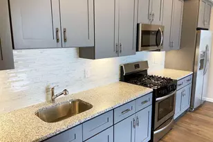 195 Ave E, Bayonne, NJ 07002 - Photo 10