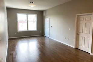 195 Ave E, Bayonne, NJ 07002 - Photo 6